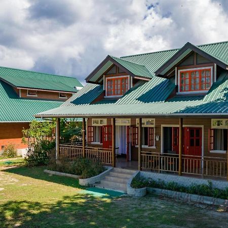 Ambiance Villa ลาดิก ภายนอก รูปภาพ