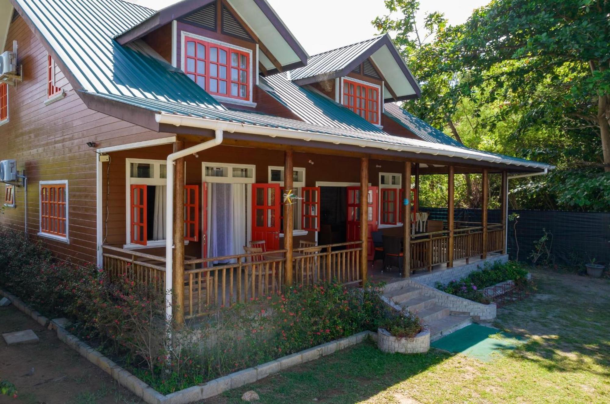 Ambiance Villa ลาดิก ภายนอก รูปภาพ